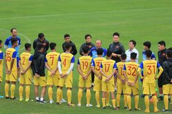 HAGL trả giá đắt sau chiến thắng SLNA; Hôm nay, U22 Việt Nam tập trung