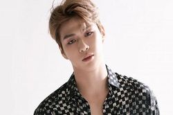 Kang Daniel vượt mốc 450 nghìn bản đặt trước với album đầu tay