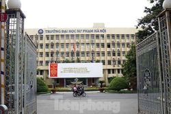 Hé lộ lí do ĐH Sư phạm Hà Nội thu lại bằng giỏi chỉ phát bằng khá cho sinh viên
