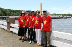 Khu Du lịch Quốc gia Mũi Cà Mau đón trên 180.000 lượt khách tham quan
