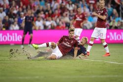 Bayern Munich thắng tối thiểu Milan ở ICC 2019