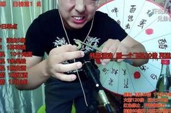Vlogger Trung Quốc thiệt mạng khi livestream ăn côn trùng sống