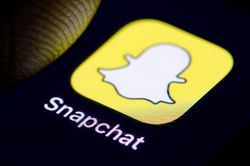 Mạng xã hội Snapchat lần đầu tiên cán mốc 200 triệu người dùng