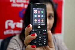 Quên iPhone đi, đây mới những chiếc điện thoại 'hot' nhất cho một tỉ người dùng tiếp theo