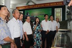 Khai mạc trưng bày chuyên đề 'kỷ vật chiến trường'