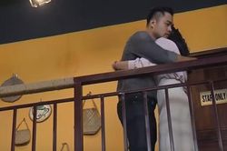 'Về nhà đi con' tập 73: Huệ khóc, xin được ôm Khải