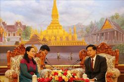 TP Hồ Chí Minh và thủ đô Viêng Chăn tăng cường hợp tác