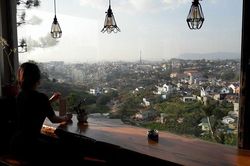 Đến Đà Lạt, tìm chút bình yên của đêm trên phố núi