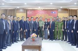 Cục Cảnh sát Phòng chống tội phạm về môi trường Bộ An ninh Lào thăm CATP Đà Nẵng