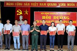 Bế mạc lớp bồi dưỡng kiến thức quốc phòng - an ninh đối tượng 3