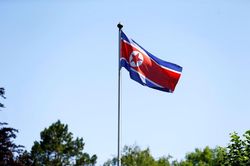 Lãnh đạo Triều Tiên Kim Jong-un tiết lộ nguyên nhân phóng tên lửa