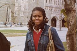 Nỗi bất an thời trung học của Michelle Obama: 'Mình có đủ giỏi chưa?'