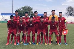Thua Indonesia 0-2, tuyển Việt Nam ra quân không suôn sẻ