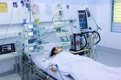 Bé gái ngưng tim, ngưng thở suốt một giờ được cứu sống ngoạn mục