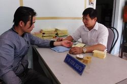 Những lương y chữa bệnh bằng tâm giữa lòng phố biển