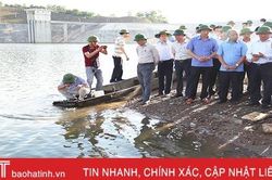 Bí thư Tỉnh ủy: Trong 10 ngày tới phải có kết luận khách quan, khoa học về nguồn nước bất thường ở đập dâng Ngàn Trươi