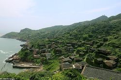 Kinh ngạc với vẻ đẹp nên thơ của làng chài bị bỏ hoang suốt 30 năm ở Trung Quốc
