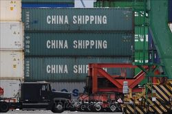 Bắc Kinh phản hồi việc Mỹ cảnh báo rút lại công nhận quy chế 'nước đang phát triển' của Trung Quốc