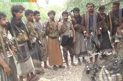Đặc công chân đất Houthi đột kích đêm, quân Ả rập Xê út vất vũ khí tháo chạy