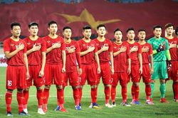 Cất cao lời hát Quốc ca