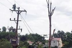 Liên tiếp hai vụ điện giật chết người trong một xã