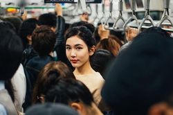 Phụ nữ Nhật Bản đấu tranh để được 'giữ họ tên' sau khi lấy chồng