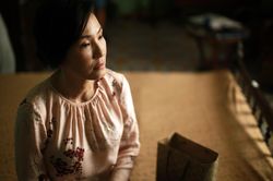 Diễn viên Hồng Đào: 'Sau nhiều suy tính, tôi trở về bản năng người mẹ'
