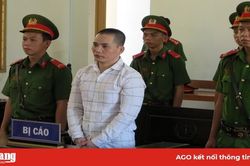 Vừa xong án phạt, tiếp tục vào tù