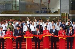 Quảng Ninh: Tiếp nhận tòa công sở thứ hai do tư nhân xây dựng cho Nhà nước thuê