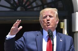 Ông Trump 'đổi hướng' muốn ký Thỏa thuận kiểm soát vũ khí với Nga