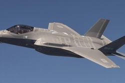 Tham vọng của Nhật khi muốn trở thành đối tác F-35