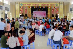 Hơn 200 phật tử chùa Chí Linh tham gia hiến máu tình nguyện