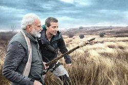 Vdieo Thủ tướng Modi trải nghiệm sinh tồn giữa rừng rậm Ấn Độ