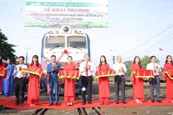 Tàu container Bắc – Nam giảm hơn 30% thời gian chạy, chỉ còn 40 giờ