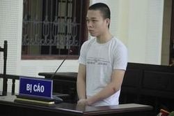 Nghi vợ lấy 500.000 đồng, bố nhẫn tâm ném con 7 ngày tuổi xuống giếng