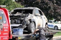 Xe chạy điện Hyundai Kona Electric bỗng nhiên phát nổ trong gara