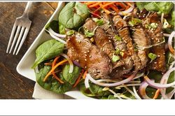 3 loại salad dễ làm 'như chơi' vẫn giàu vitamin, tốt cho sức khỏe