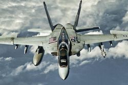 Tiêm kích F-18 Super Hornet của Hải quân Mỹ gặp nạn