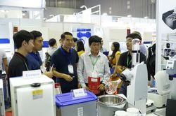 Thiết bị y tế và dược phẩm hấp dẫn nhà đầu tư nước ngoài