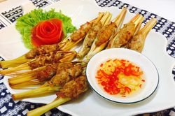 Bí quyết làm món thịt nhồi sả cay cay thơm ngon ngày mát trời