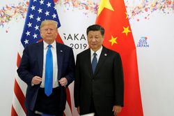 Trump dự định áp thuế lên 300 tỷ đô hàng hóa Trung Quốc