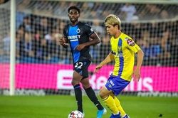 Sint Truidense thua Club Brugge 0-6, Công Phượng vẫn được ngợi khen