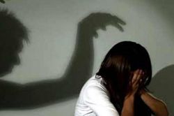 Gã người yêu mất nhân tính