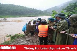 Người hùng cứu người trong cơn lũ