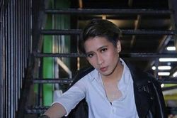 'Học đòi' thử thách ăn mì cay trộn sầu riêng, nữ ca sĩ suýt mất mạng