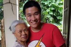 9X tìm được người nuôi dưỡng mình sau 18 năm mất liên lạc