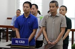 Thủ kho Cục thi hành án 'biển thủ' súng, đạn để làm cảnh trong nhà