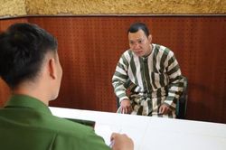 Bắt đối tượng giả danh Cảnh sát giao thông cưỡng đoạt tài sản người đi đường
