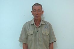 Bị đánh mù mắt vì bị nghi nói người khác trộm điện thoại