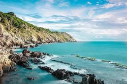 Trải nghiệm Tour Cồn Cát Mũi Dinh - Vịnh Vĩnh Hy - KDL Hang Rái - Vườn nho Thái An - Tháp Poklong Garai hấp dẫn